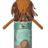 Maileg Jungle Friends Löwe mit Pyjama und Strickmütze