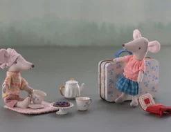 Maileg Nachmittagsleckerli Madelaine Blue / Teeservice